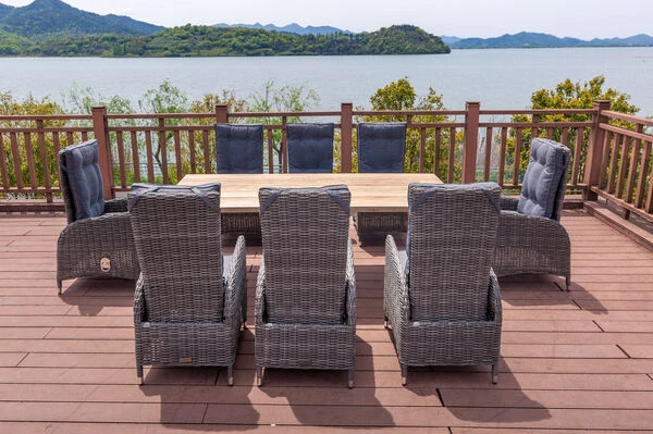 OUTFLEXX Esstischgarnitur, Edelstahl/recyceltes FSC-Teak, Tisch 220x100 Cm, 8 Hochlehner- Diningsessel, A-Gestell – Bild 20