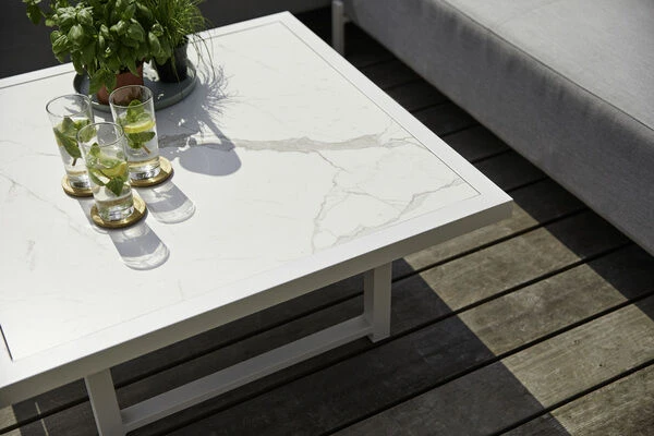 HARTMAN Dion Ecklounge, Grau/weiß, Sunbrella/Keramik, 5 Personen, Inklusive Beistelltisch – Bild 4