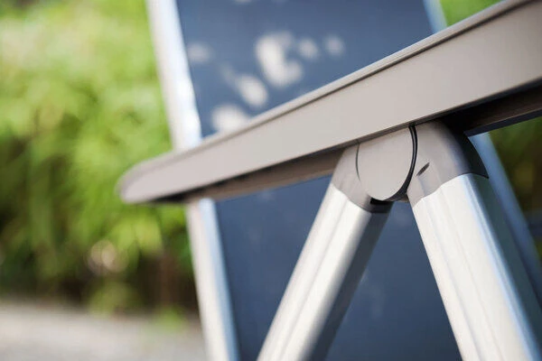 KETTLER BasicPlus Esstischgarnitur, Silber / Anthrazit, Alu / HPL / Textil, Tisch 180/280x100cm, 4 Stapelsessel, 2 Multipo – Bild 15