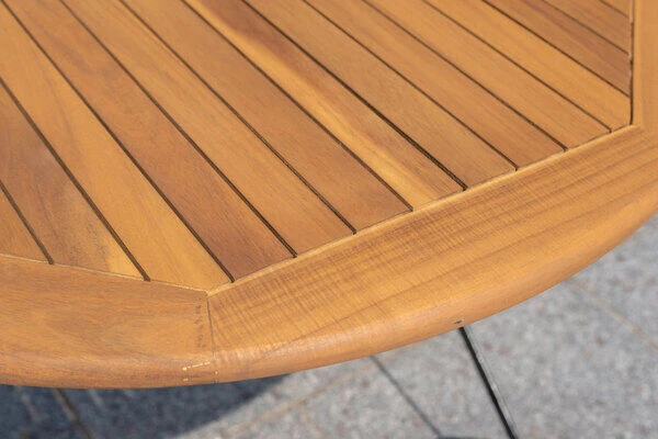 OUTFLEXX Sitzgruppe, Natur/schwarz, Stahl/FSC-Akazienholz, Ø 90 Cm, 2 Klappstühle Mit Armlehnen, Pulverbeschichtet, Geölt – Bild 9