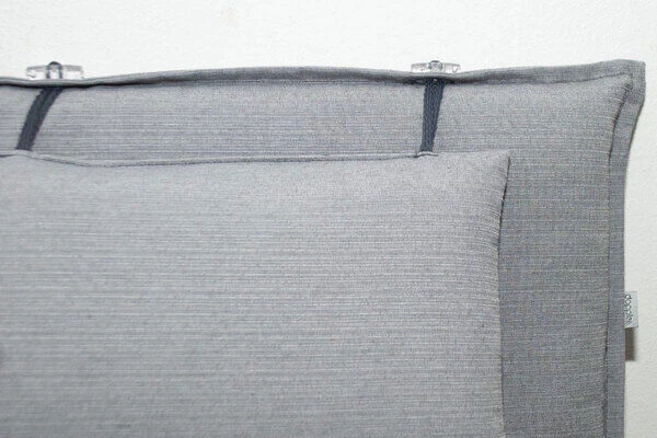 DOPPLER Lyra Stuhlauflage Hochlehner, Hellgrau, Baumwolle/Polyester, 119x48x7cm, Inkl. Befestigungsbänder Und Kopfkissen – Bild 2