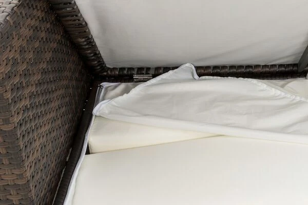 OUTFLEXX Loungemöbel-Set, Polyrattan, Braun Marmoriert, 5 Pers, Wasserfeste Kissenbox, Inkl. Beistelltisch – Bild 7